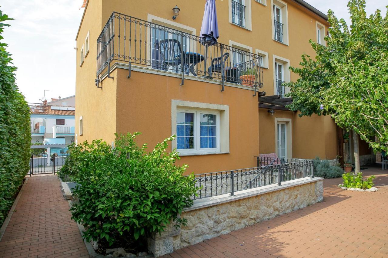 Rougemarin Apartments Biograd Na Moru Exterior photo