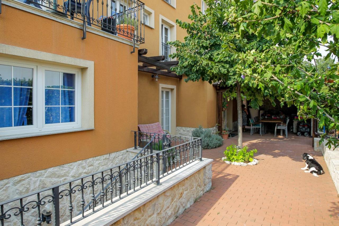 Rougemarin Apartments Biograd Na Moru Exterior photo
